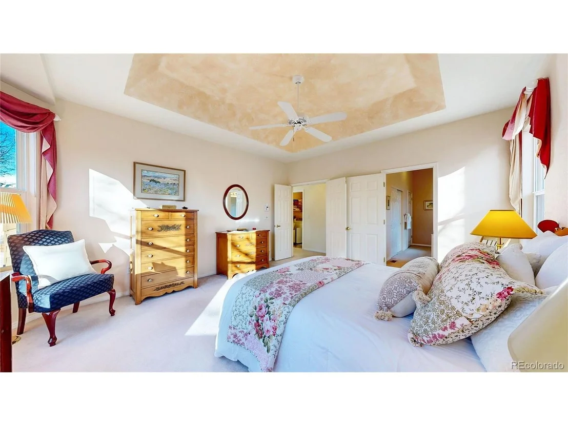 Photo of 1330 Iris Cir