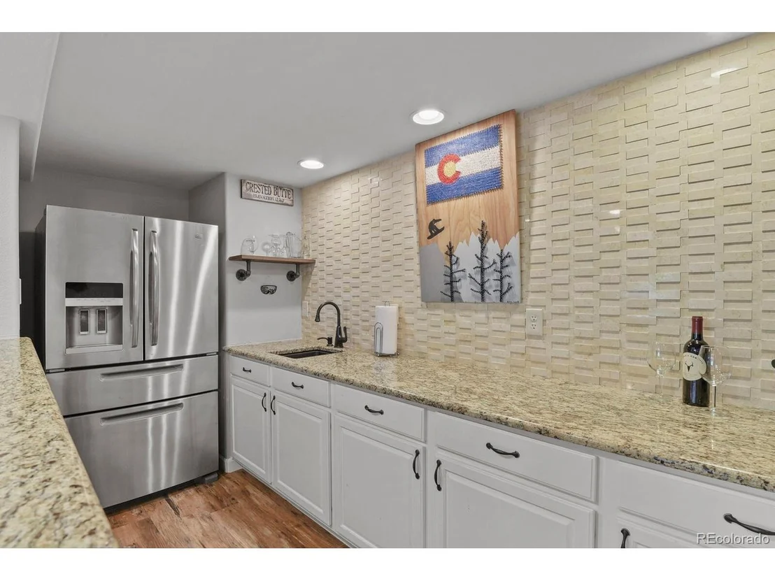 Photo of 21018 Saddleback Cir