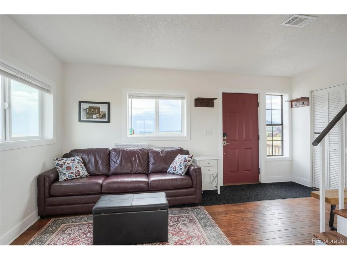 Photo of 137 Western Bee Ln