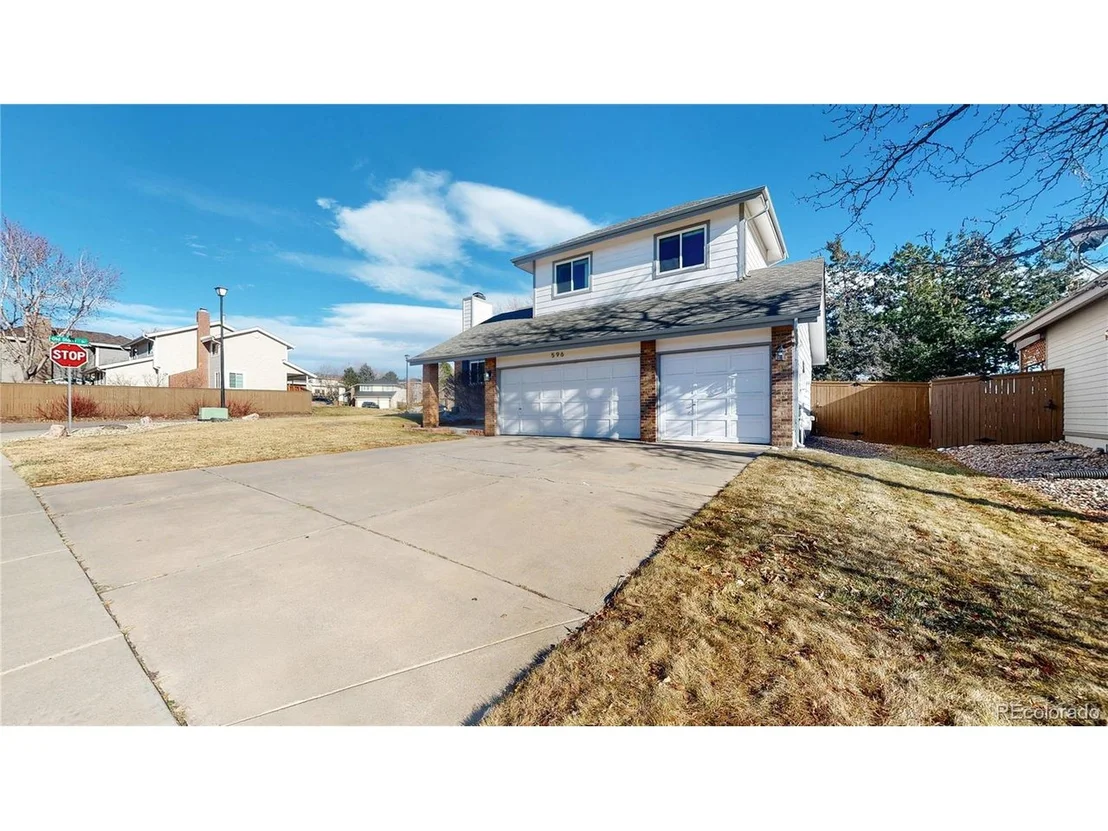 Photo of 596 Fox Hunt Cir