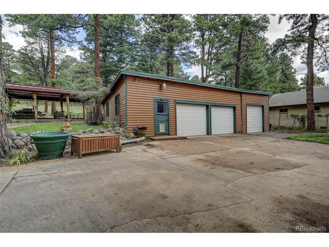 Photo of 10689 Charles Ln