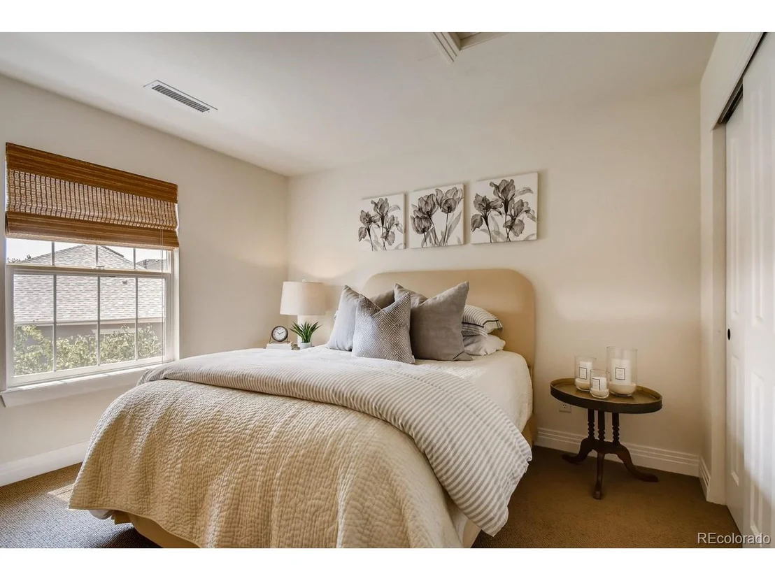 Photo of 4938 Silver Feather Cir