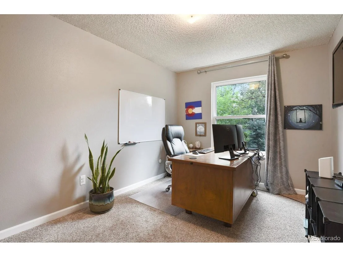 Photo of 10385 W Lambuth Pl