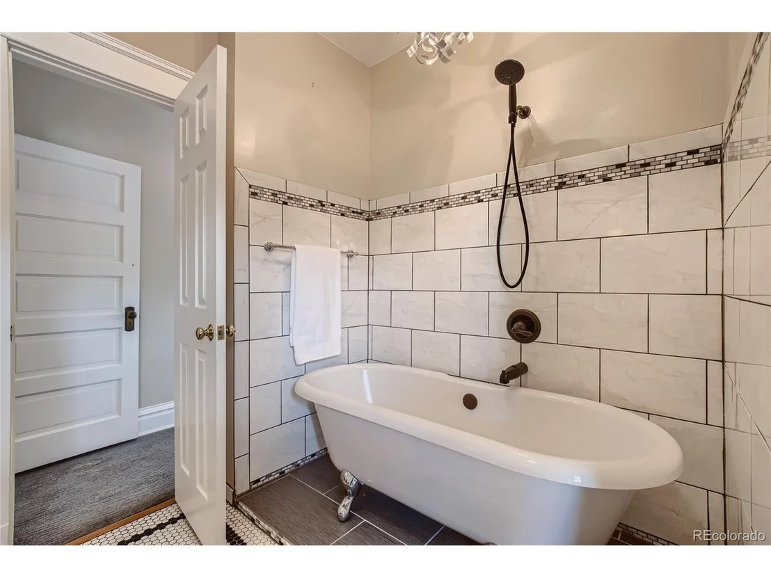 Photo of 769 Race St