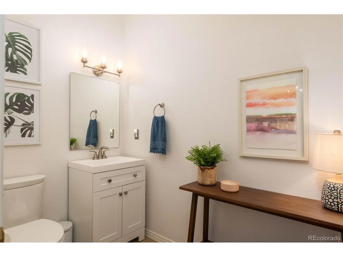 Photo of 7102 Pinewood Dr