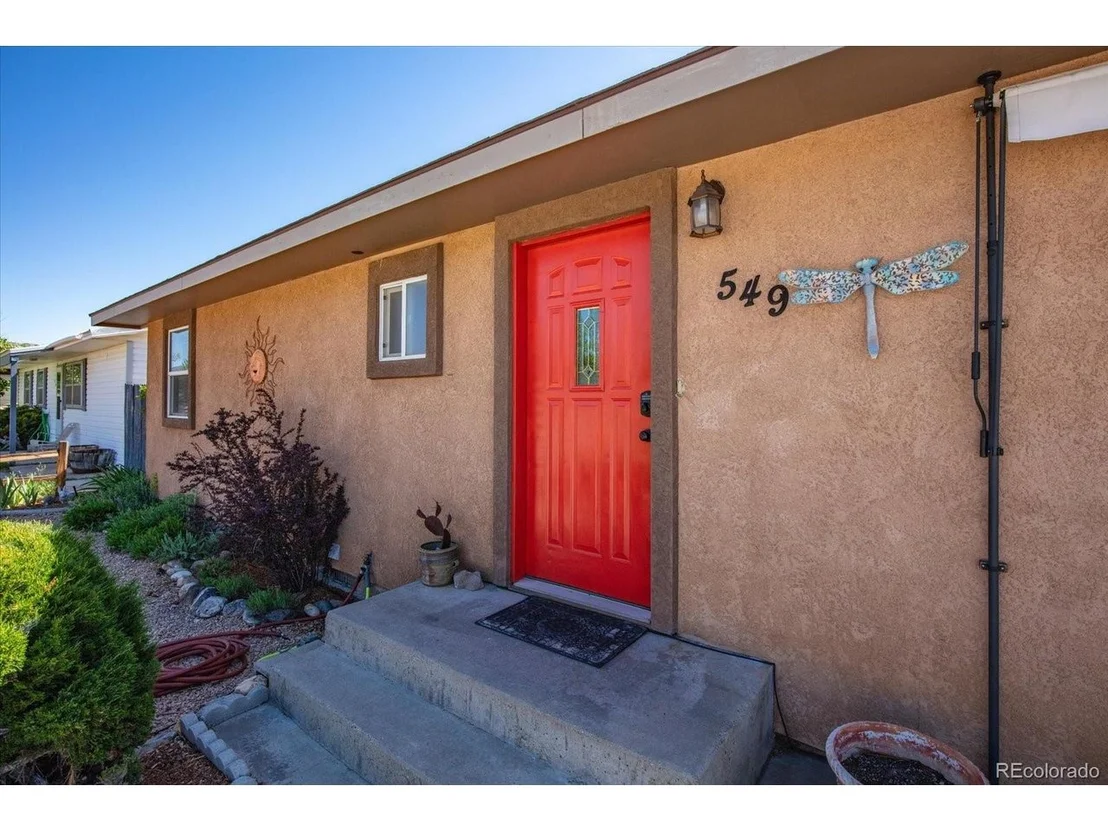 Photo of 549 Blake St