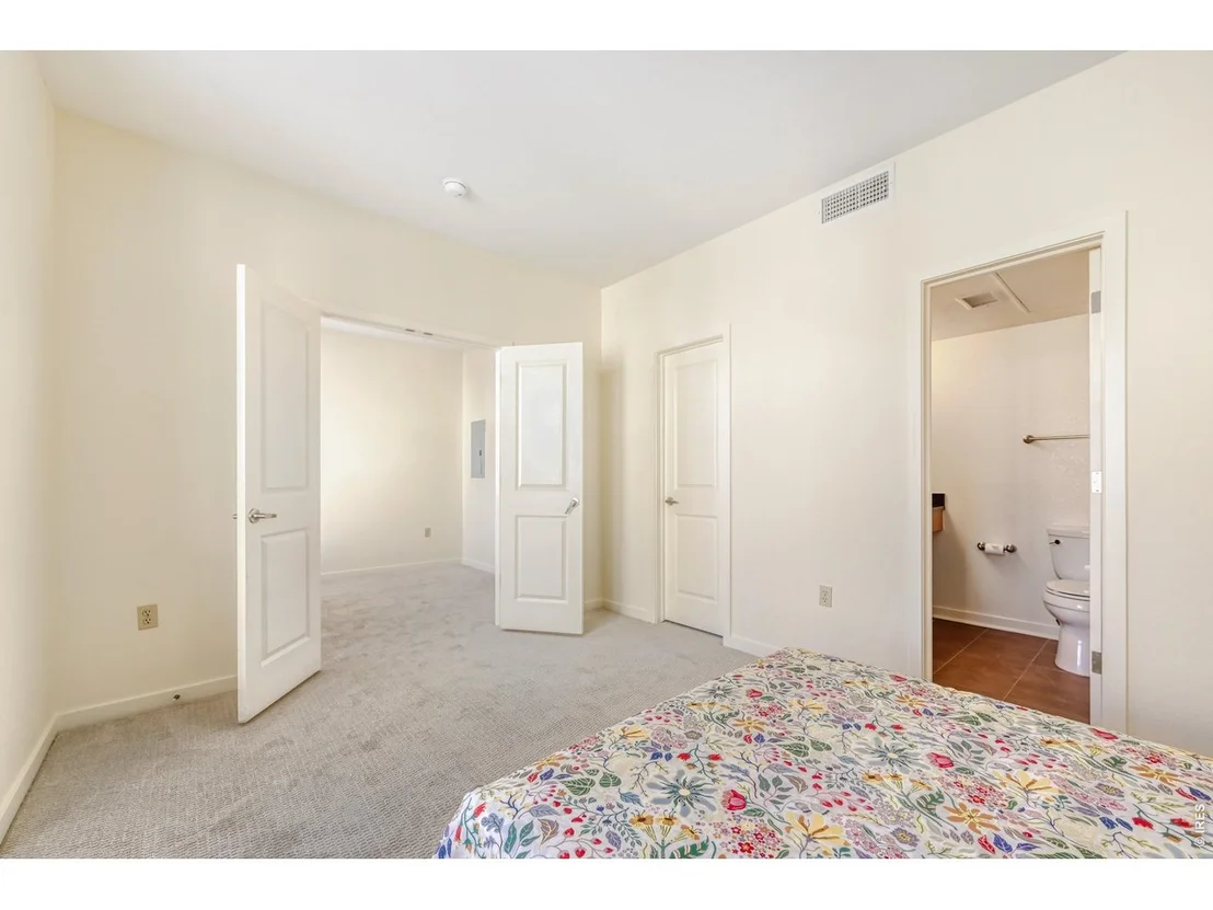 Photo of Unit G at 4522 13th St