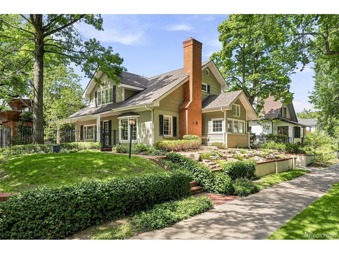 Photo of 1805 Forest Pkwy