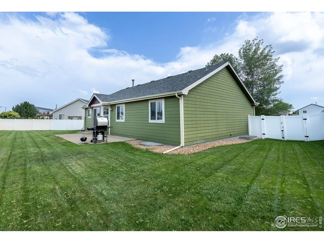 Photo of 2409 Dock Dr