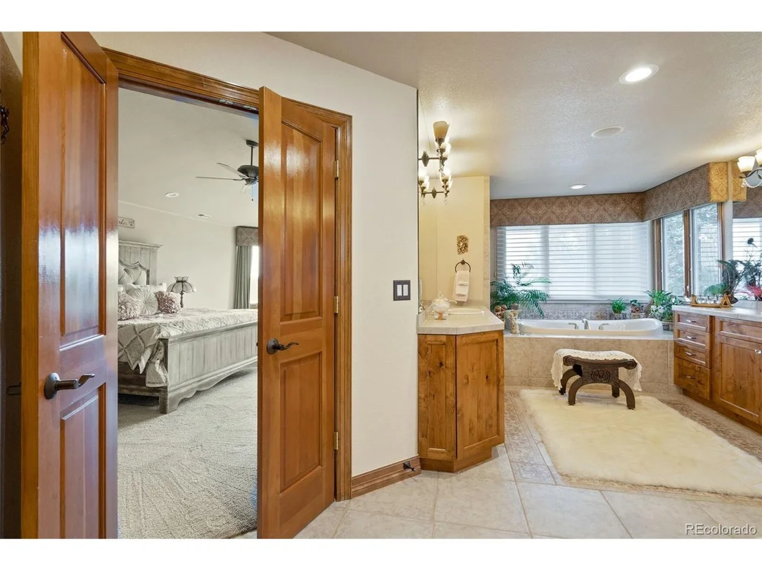 Photo of 3636 Vale View Ln