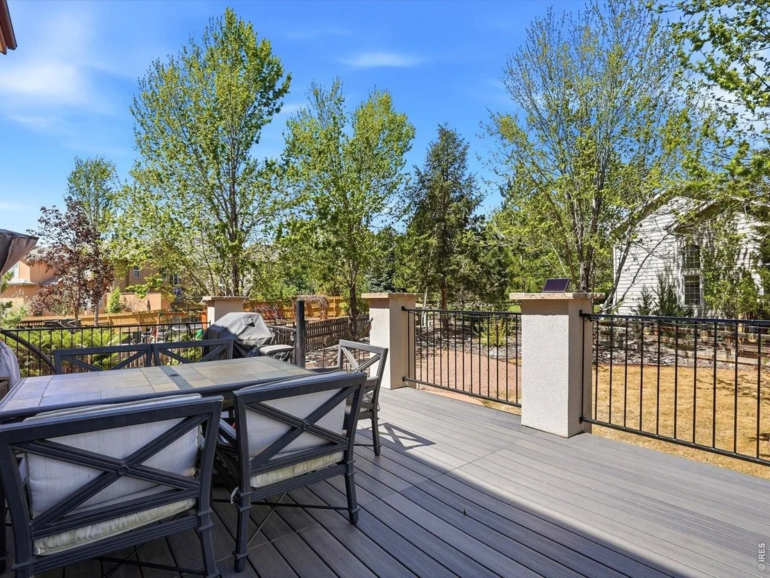 Photo of 445 Edison Pl