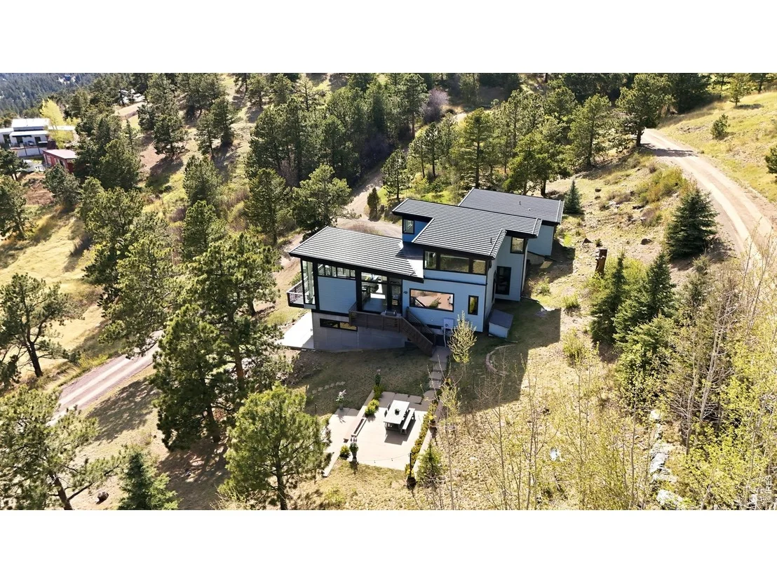 Photo of 660 S Peak Rd
