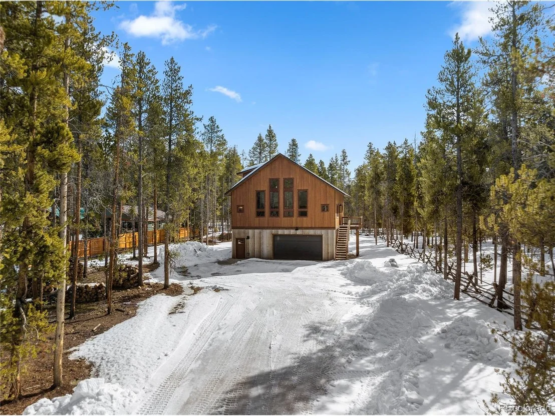 Photo of 241 Tabor Dr