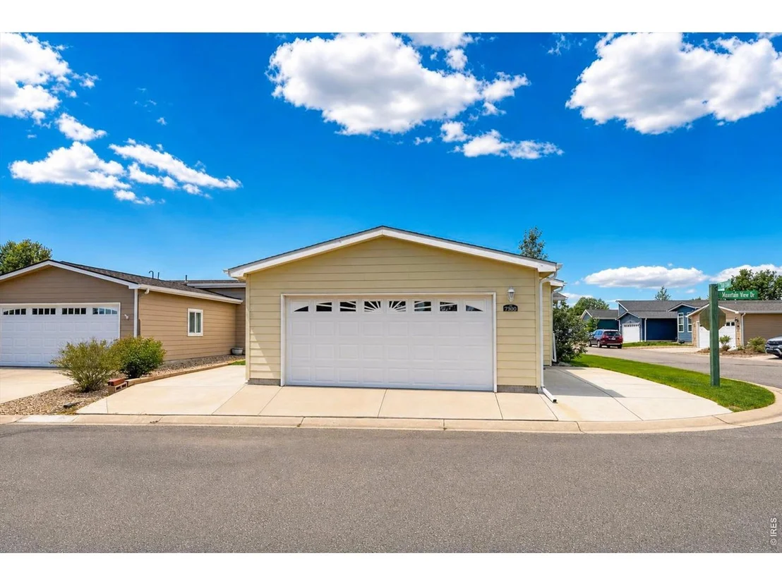 Photo of 7900 Mountain View Dr