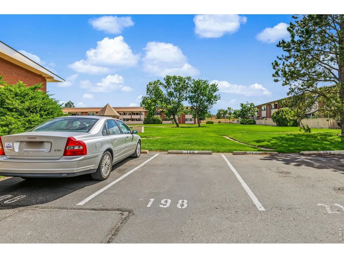Photo of Unit 201 at 5126 Williams Fork Trl
