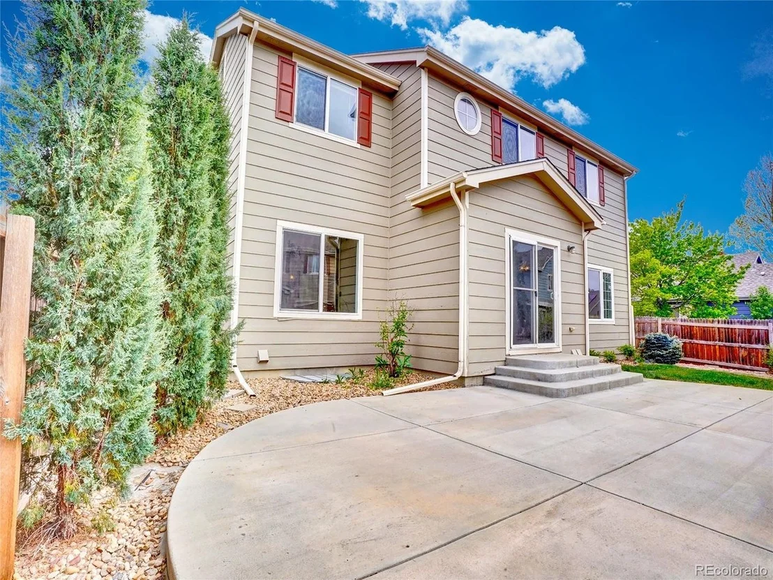 Photo of 5869 Scenic Ave