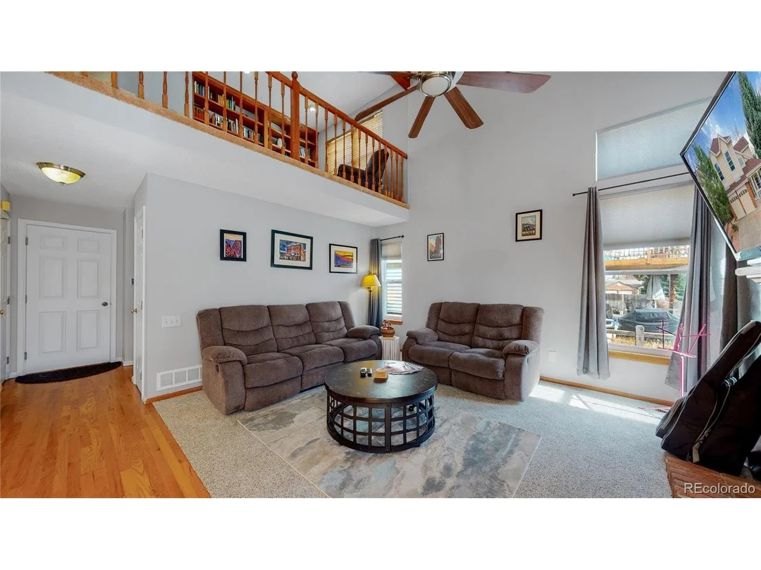 Photo of 10067 Hooker Way