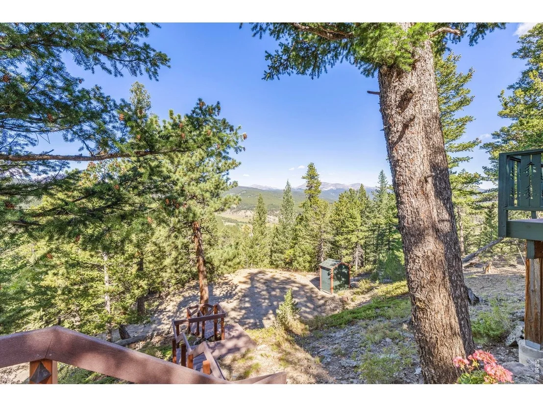 Photo of 105 Observatory Pl