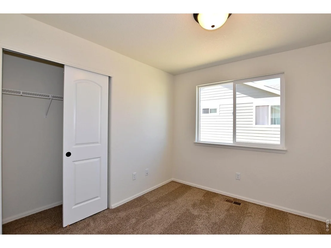 Photo of 524 85th Ave