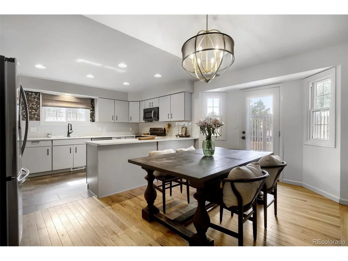Photo of 463 Grant Ave