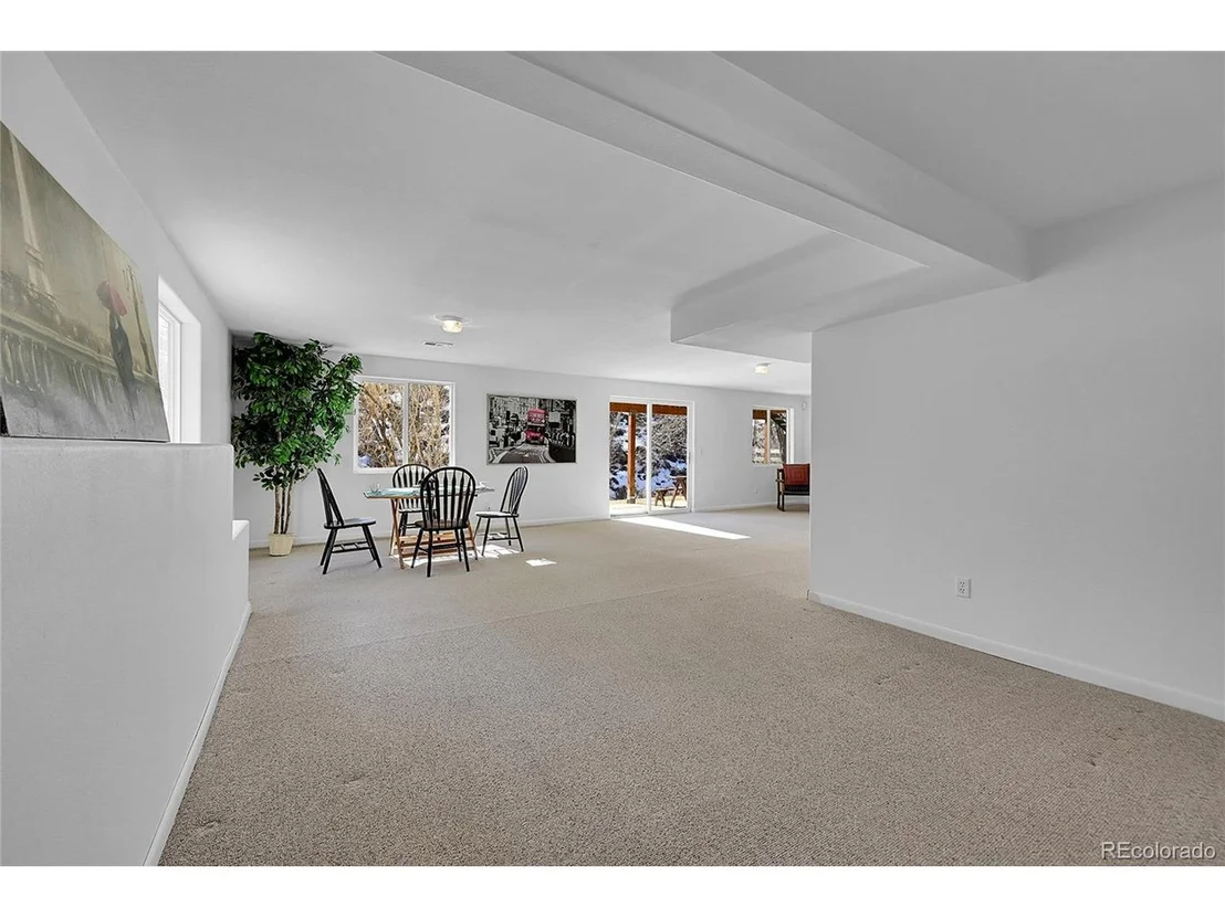 Photo of 439 Canyon Point Cir