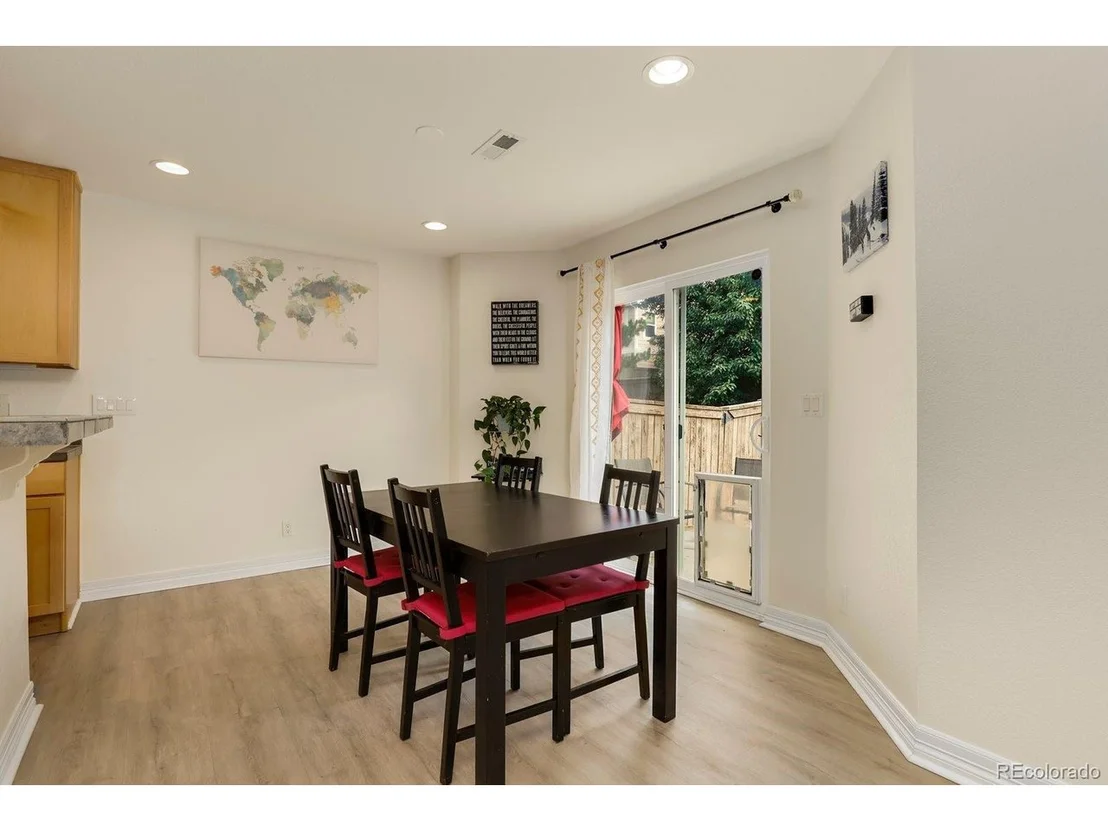 Photo of 6098 Raleigh Cir
