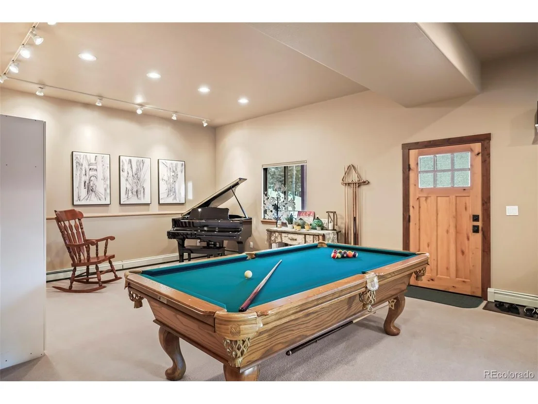 Photo of 302 Idlewild Dr