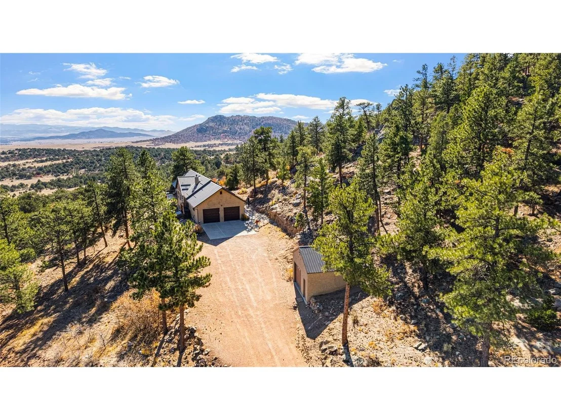 Photo of 1301 Pheasant Loop