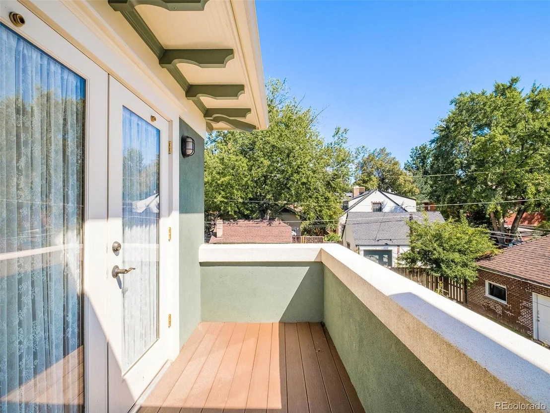 Photo of 736 Vine St