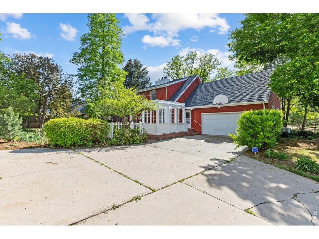 Photo of 1904 26th Ave