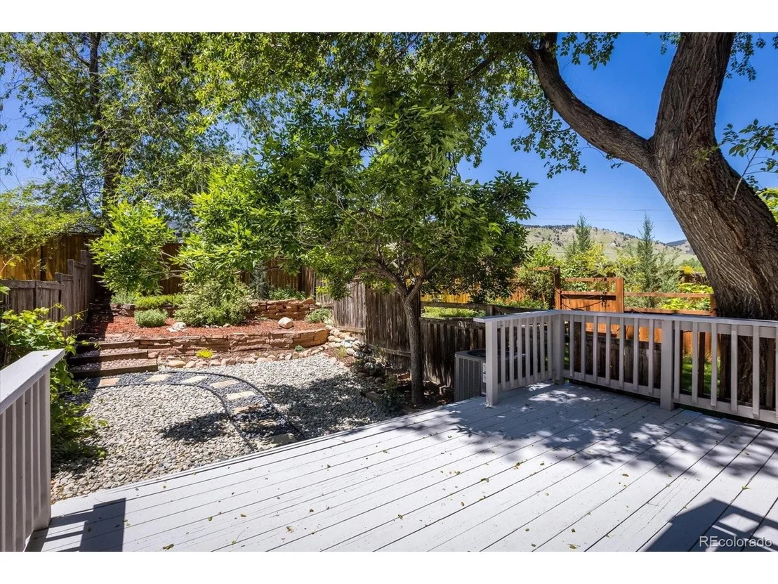 Photo of 4135 Riverside Ave