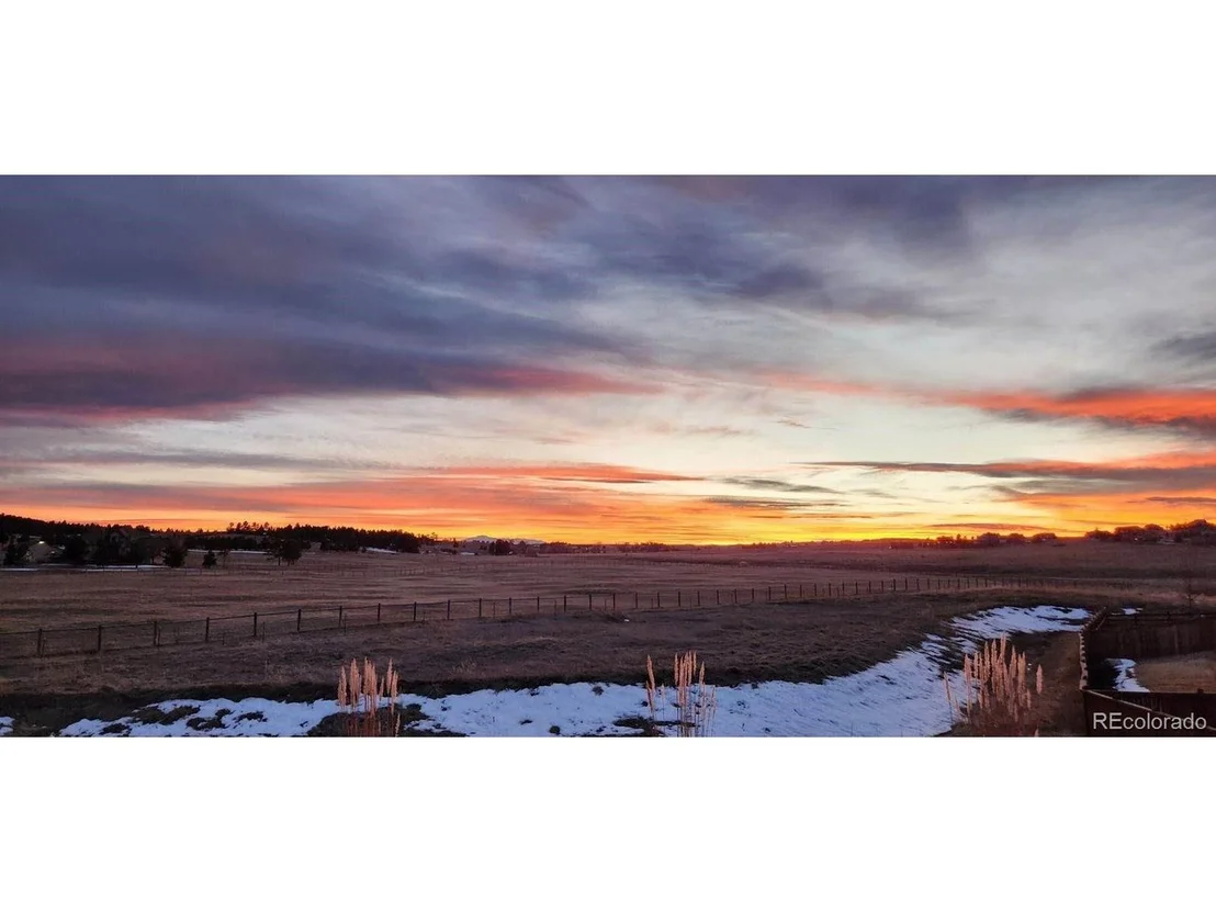 Photo of 1210 Horsetail Loop