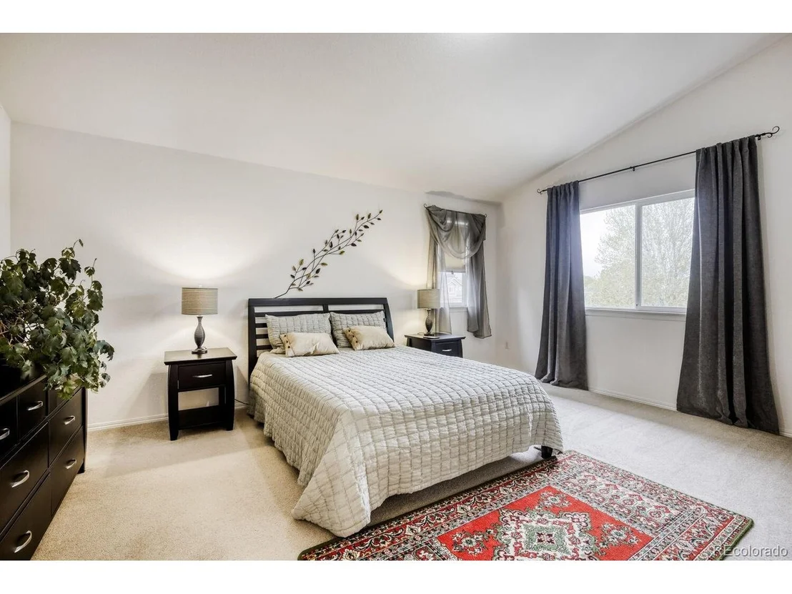 Photo of 1355 Carnation Cir