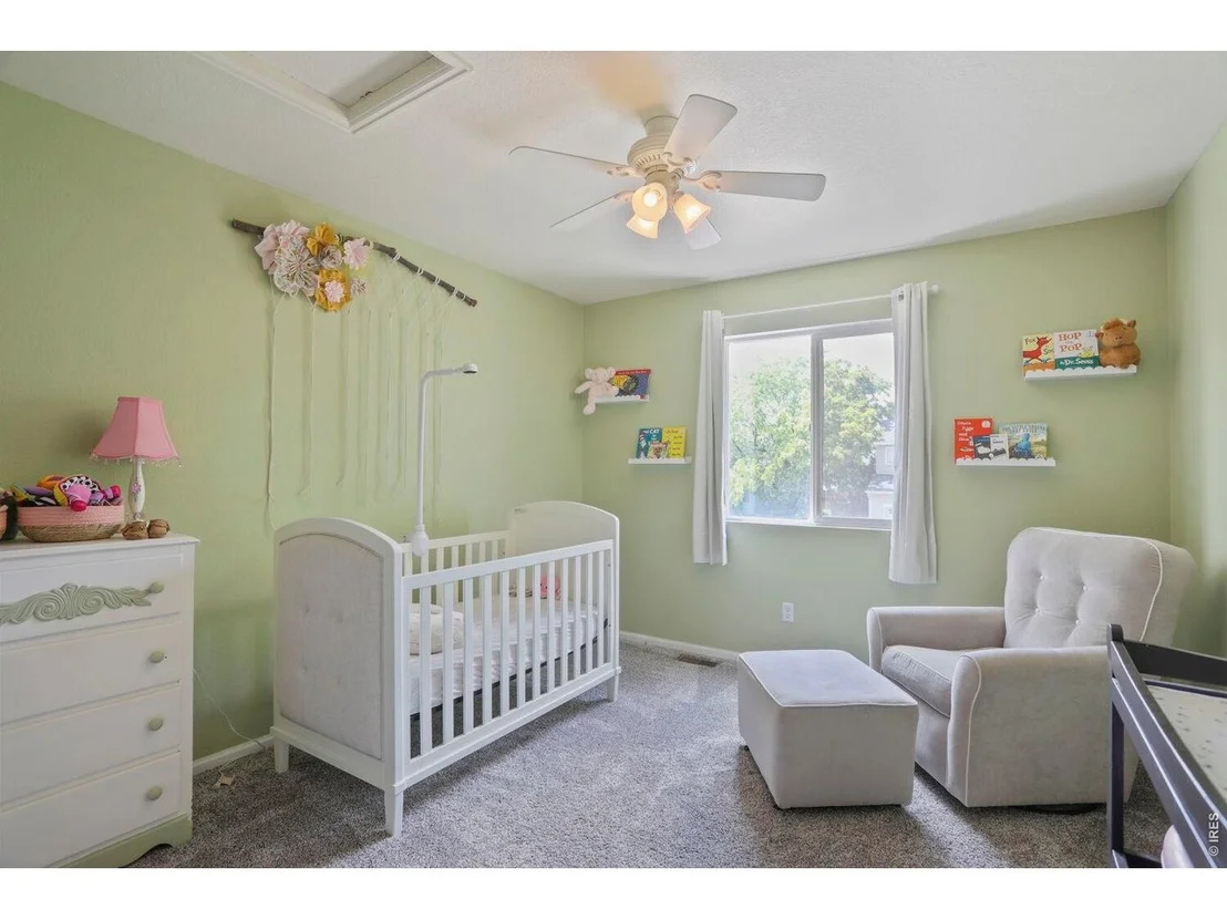 Photo of 1245 Fall River Cir