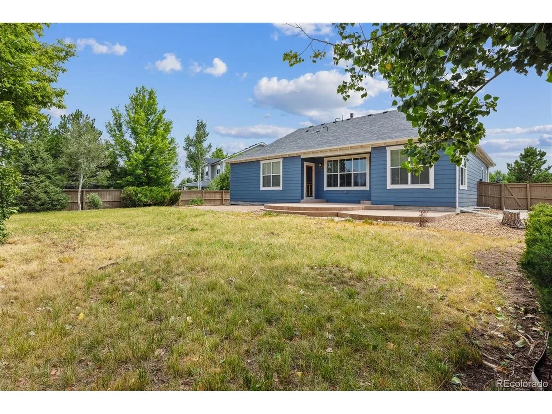 Photo of 6945 Winthrop Cir