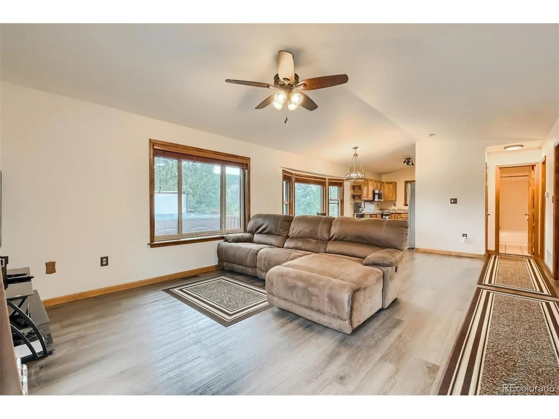 Photo of 356 Bailey Dr