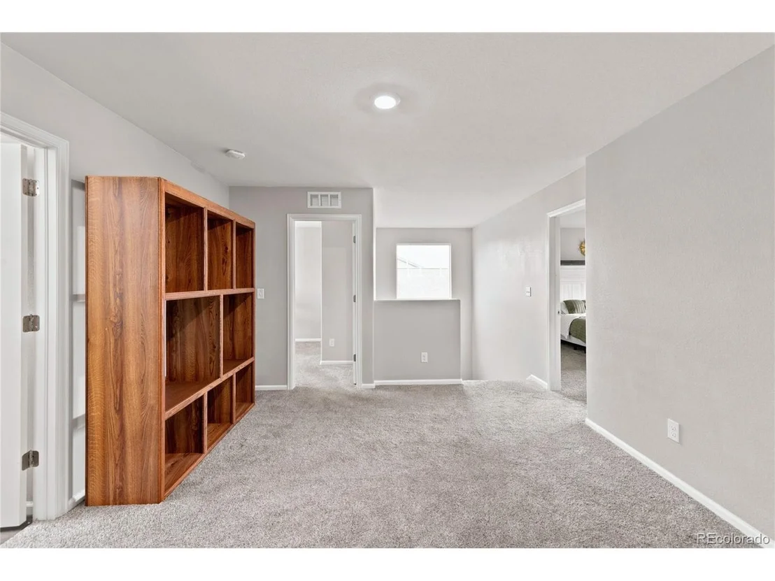 Photo of 47363 Lilac Ave