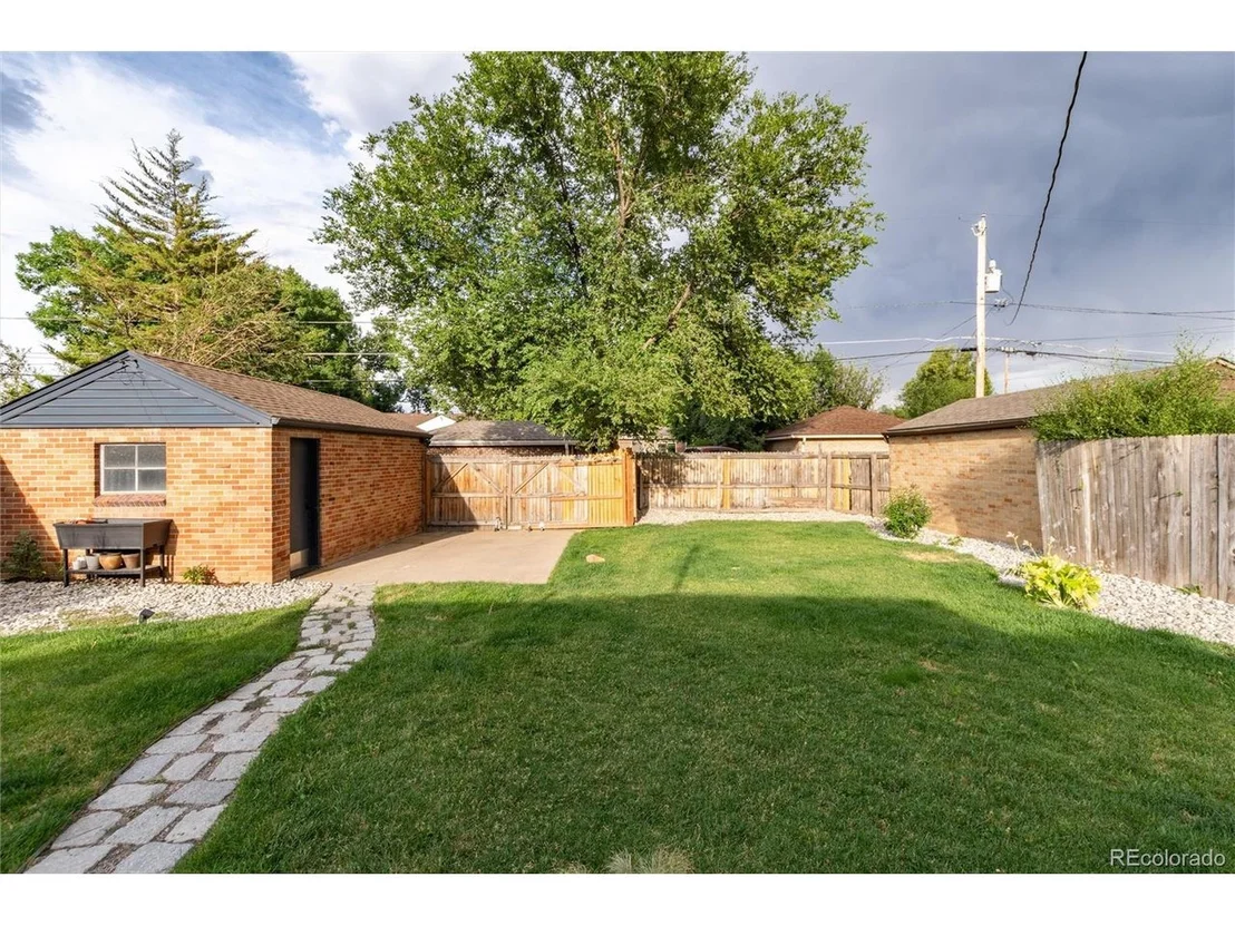 Photo of 2928 Eudora St