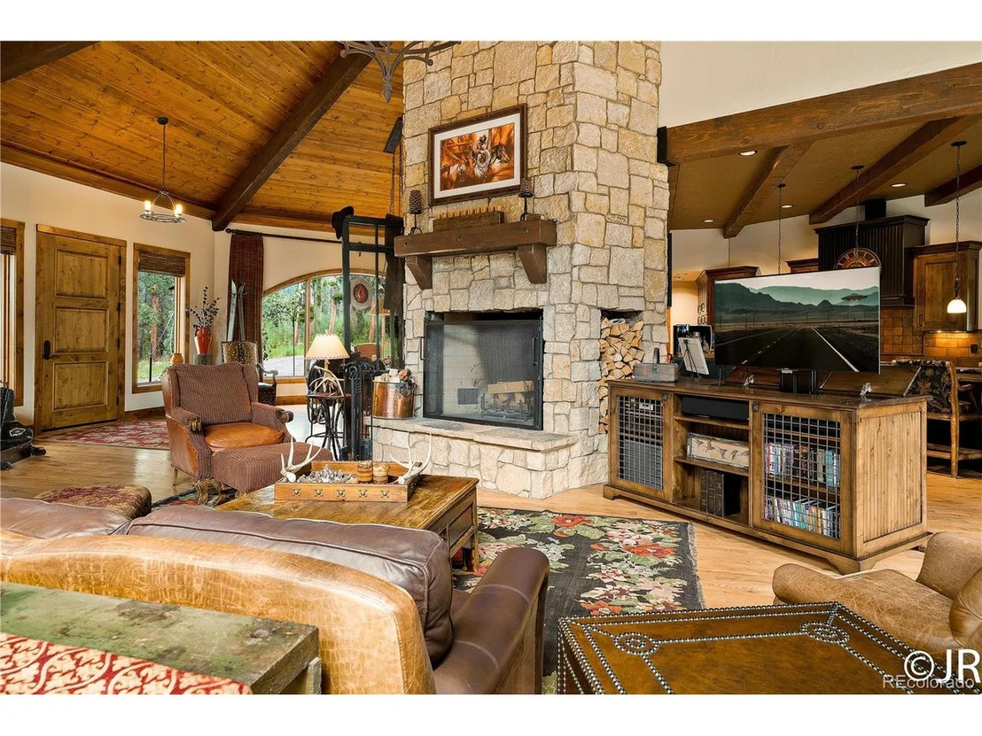 Photo of 126 County Road 810