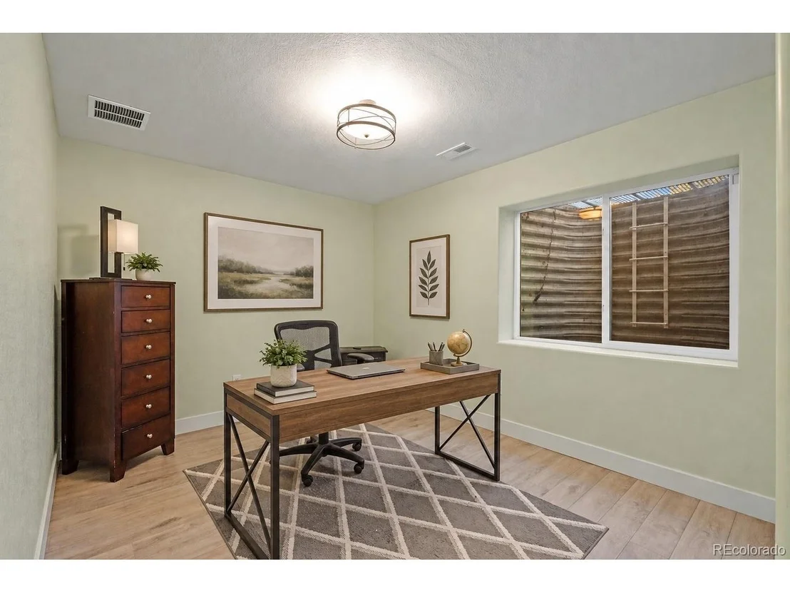 Photo of 1390 Larimer Ridge Pkwy