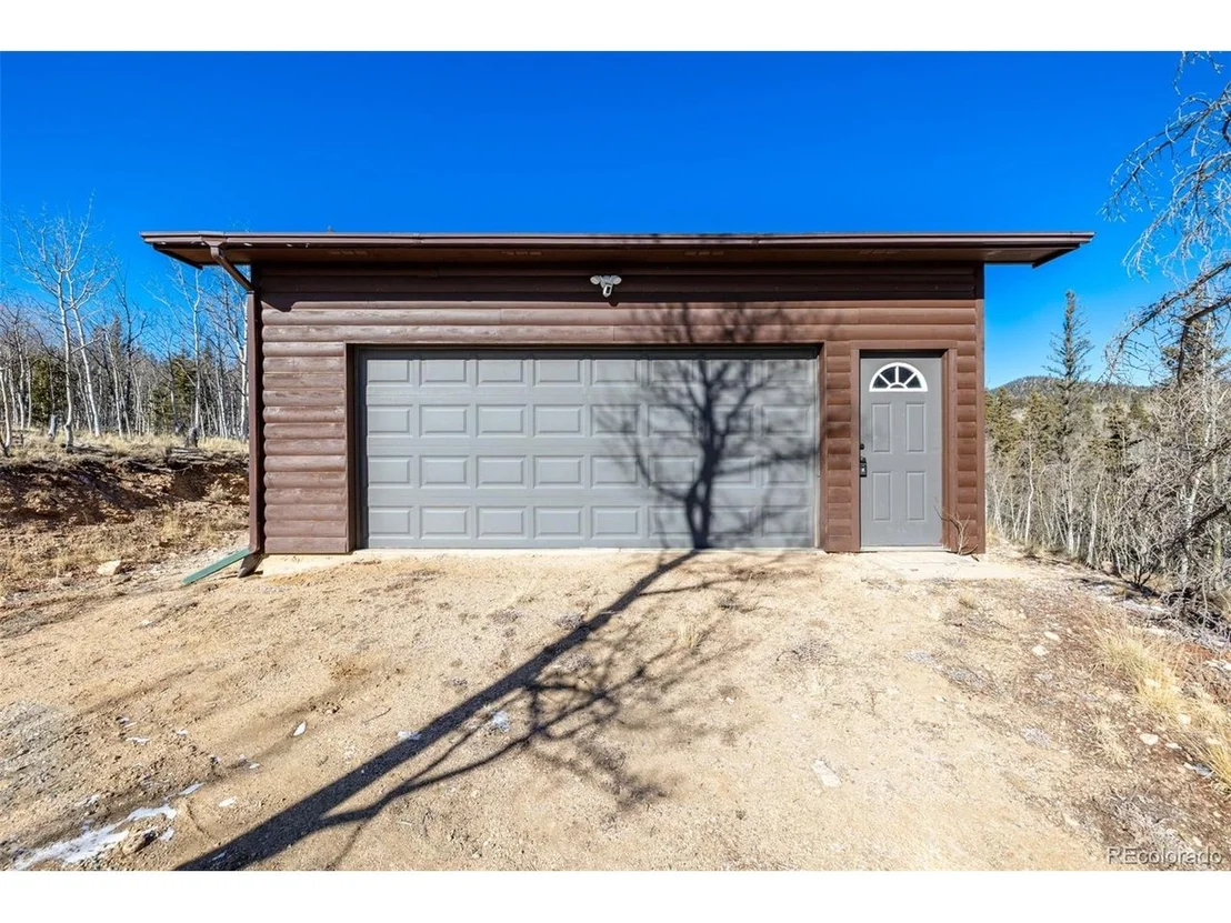 Photo of 60 Idaho Ct