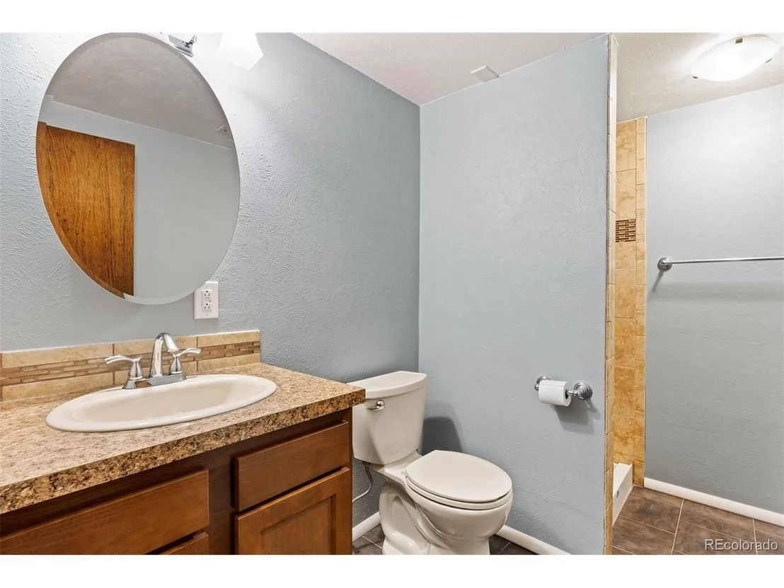 Photo of Unit D at 1325 Bear Mountain Dr