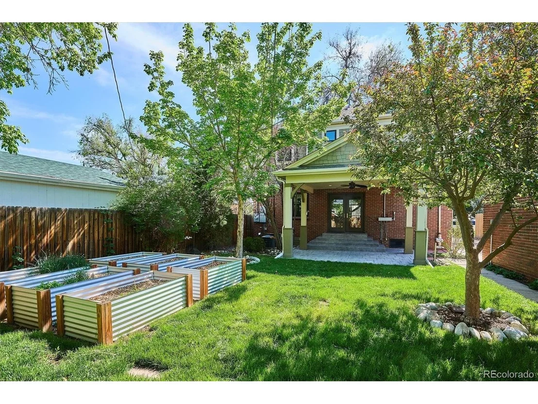 Photo of 1109 Jersey St