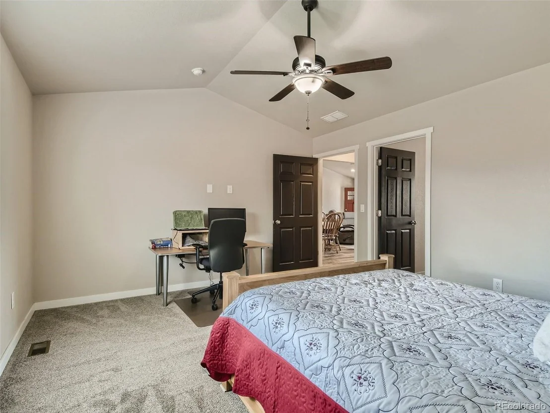 Photo of 416 Clover Ct