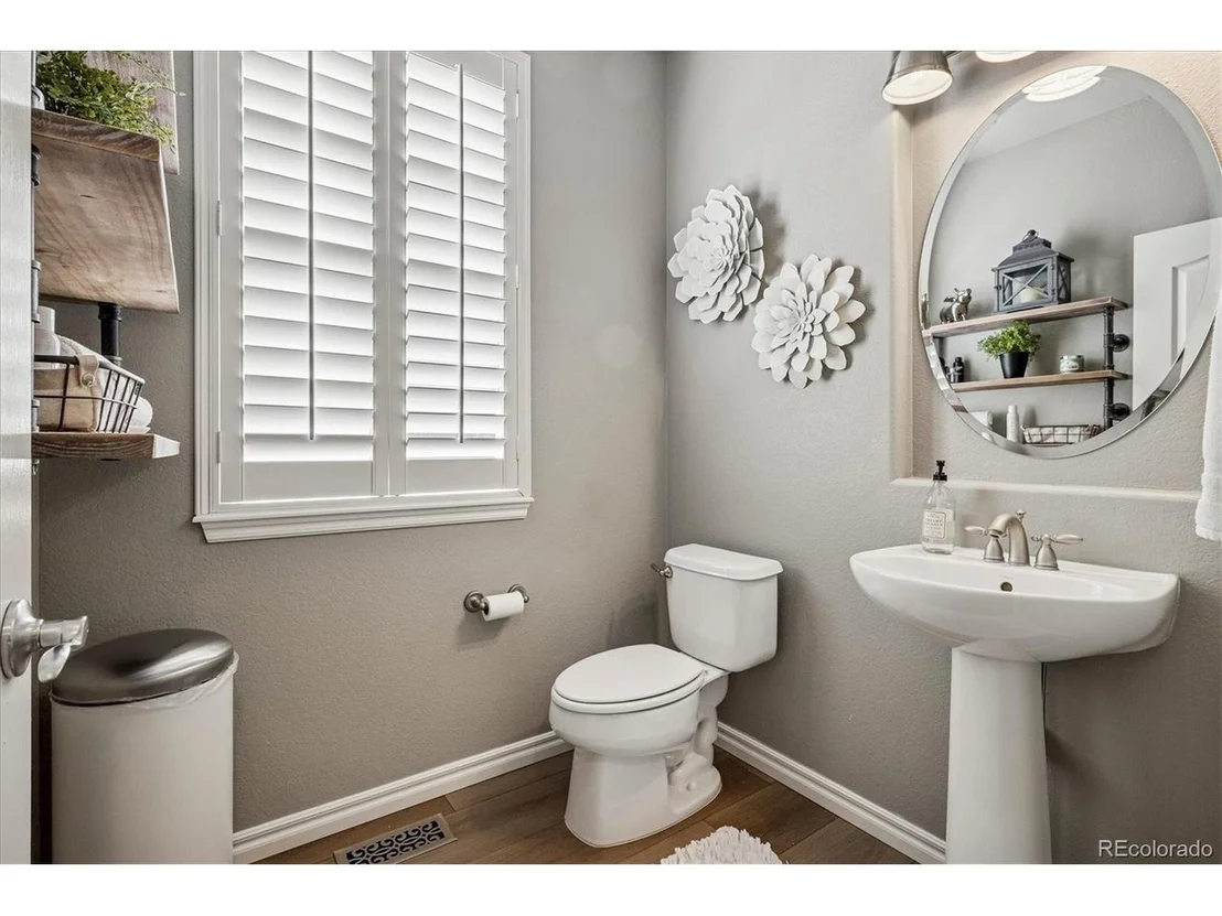 Photo of 6102 Bridle Path Ln