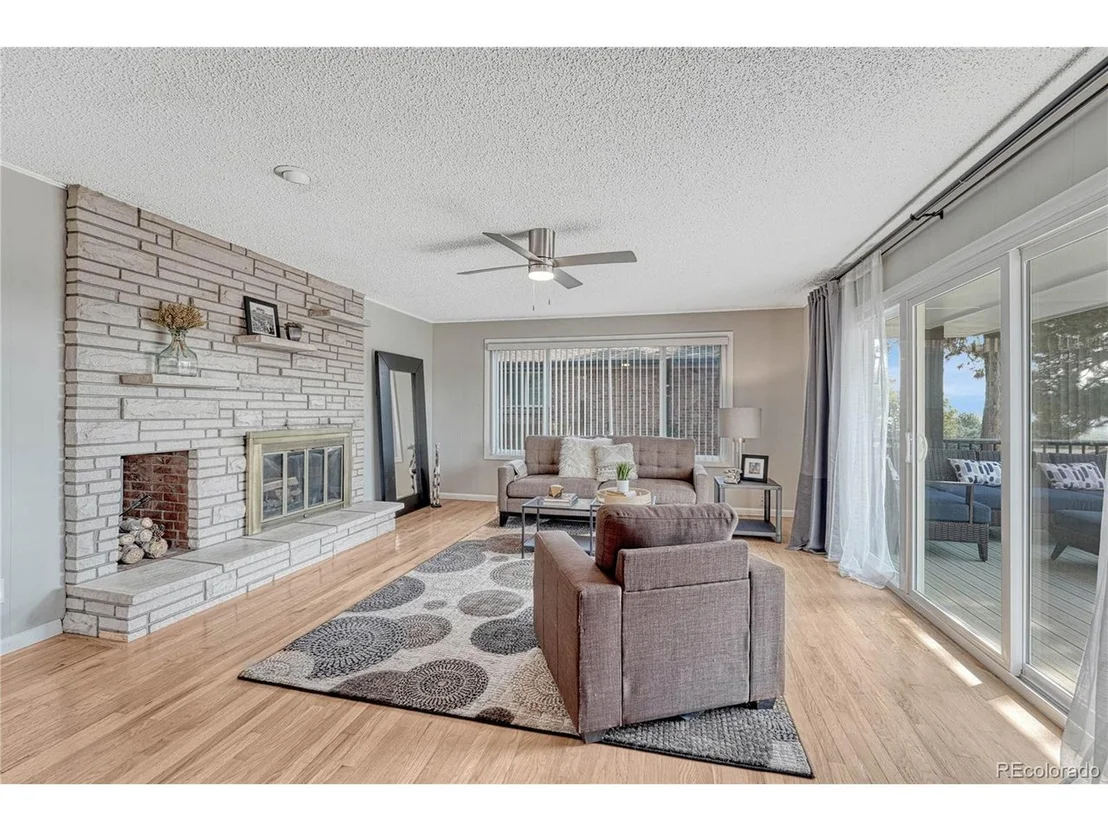 Photo of 8223 W 70th Pl