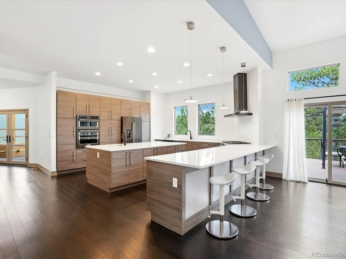 Photo of 5809 S Skyline Dr