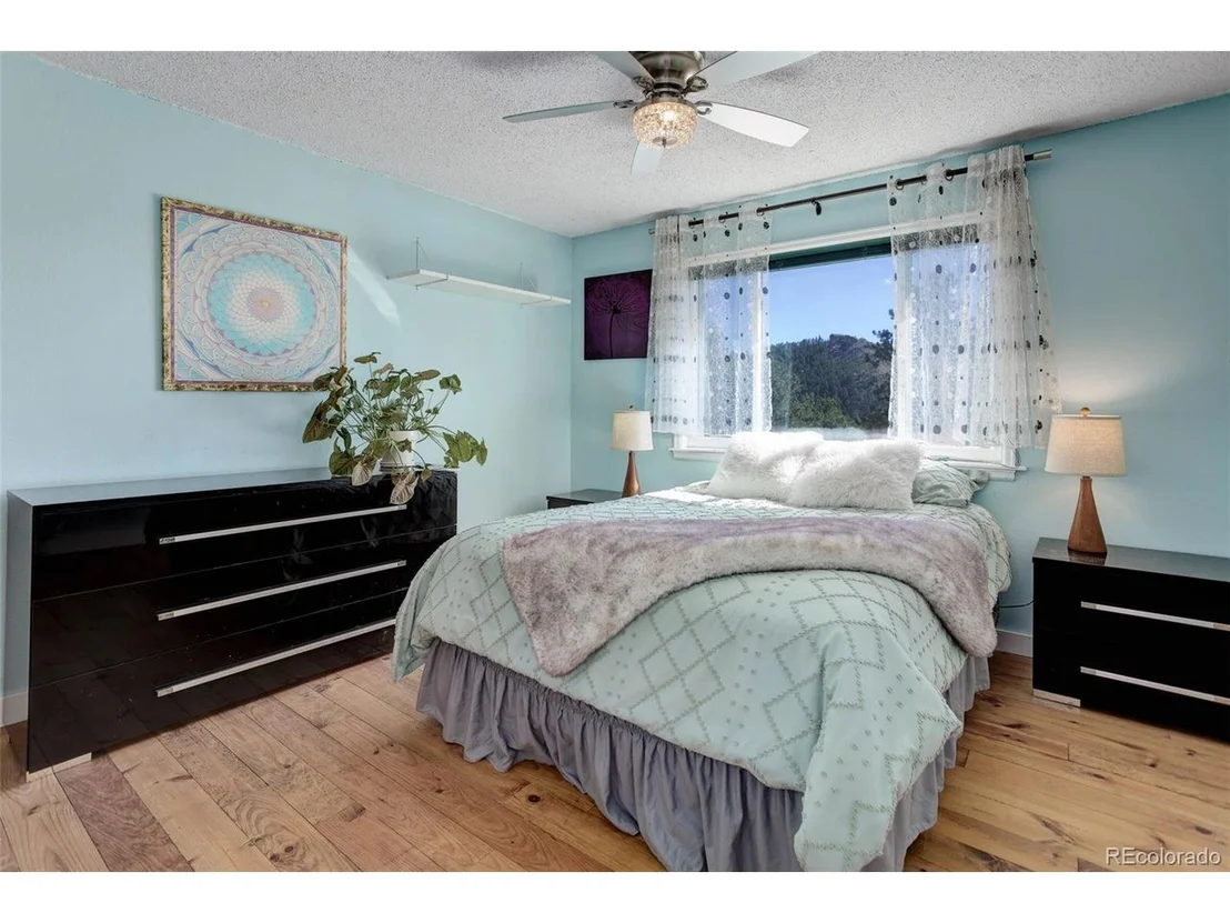 Photo of 98 Teal Ln
