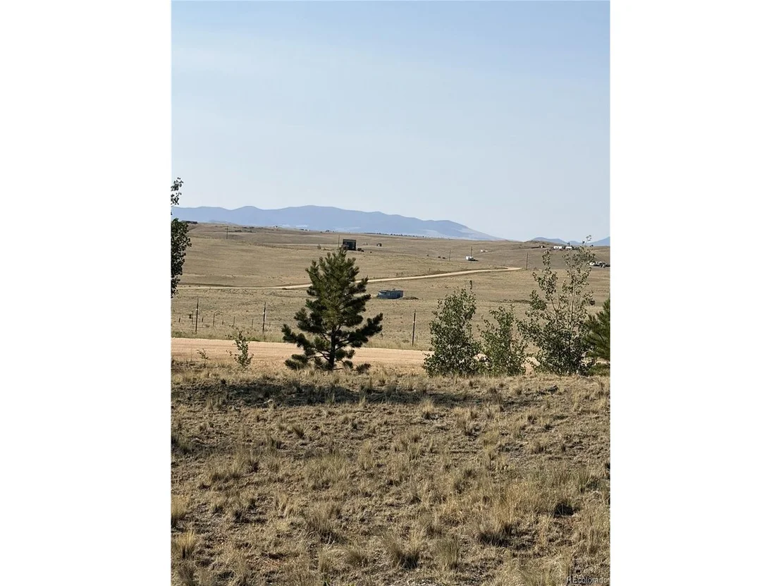Photo of 3031 Mcdowell Dr