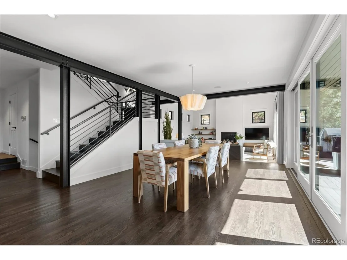 Photo of 14 Pine Brook Rd